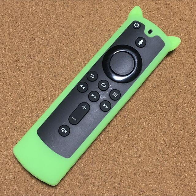 【可愛いネコ耳付き】fire tv stick リモコンカバー 　蓄光グリーン スマホ/家電/カメラのテレビ/映像機器(その他)の商品写真