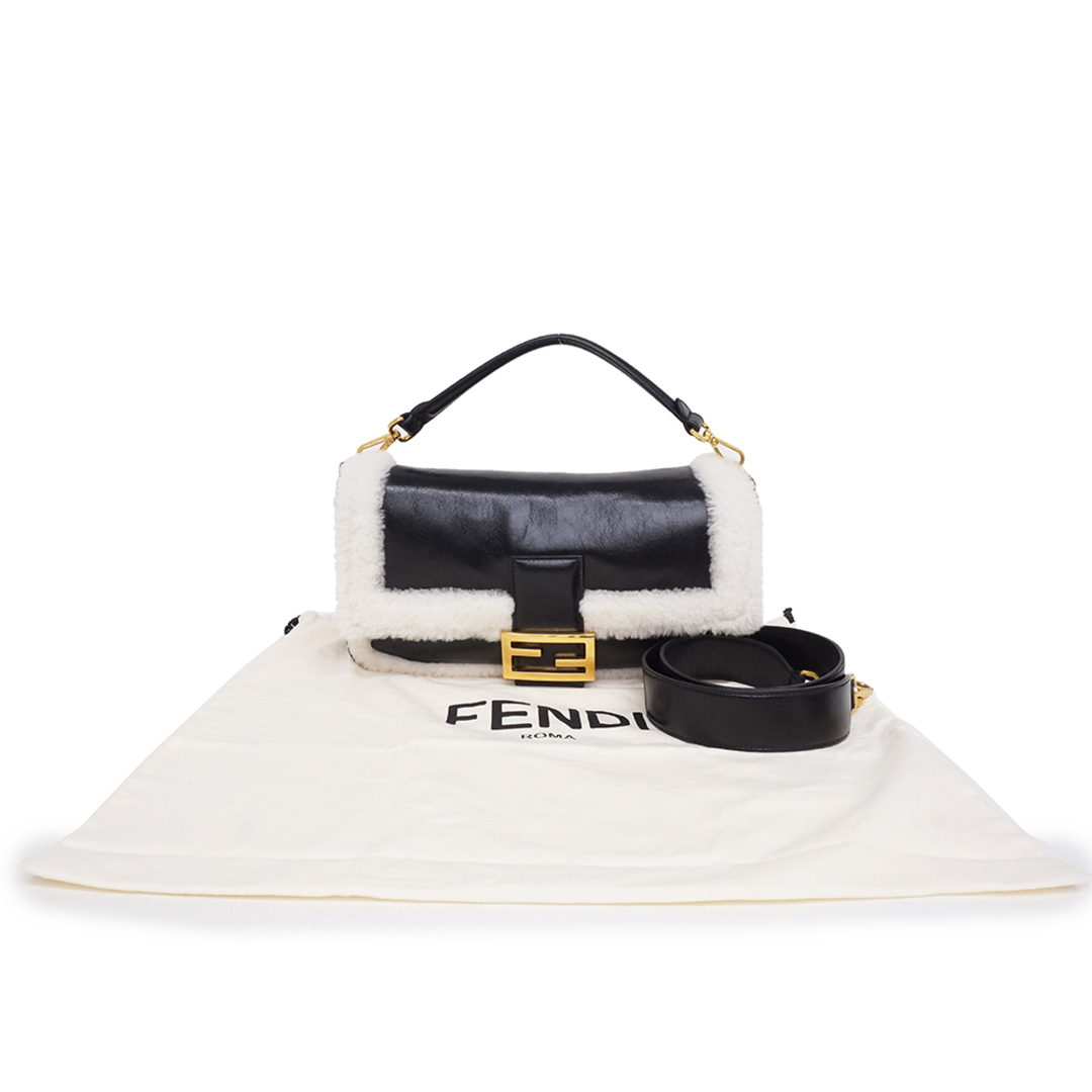 FENDI - フェンディ FENDI ムートン レザー マンマバケット 2WAY 斜め 