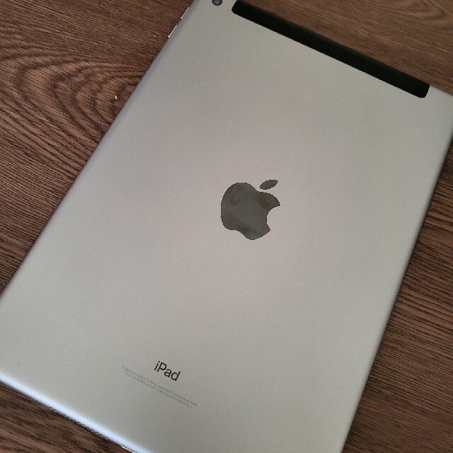 [美品]iPad (第 5 世代) Wi-Fi + Cellular：A1823