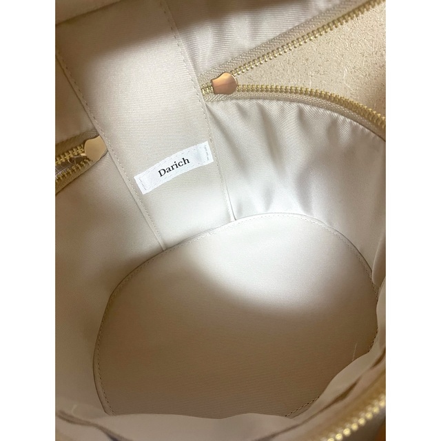 Darich Dモチーフバニティバッグ アイボリー Darich Dモチーフバニティバッグ アイボリー