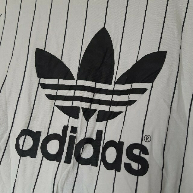 adidas(アディダス)のadidas　アディダス　Tシャツ　カットソー　ストライプ レディースのトップス(Tシャツ(半袖/袖なし))の商品写真