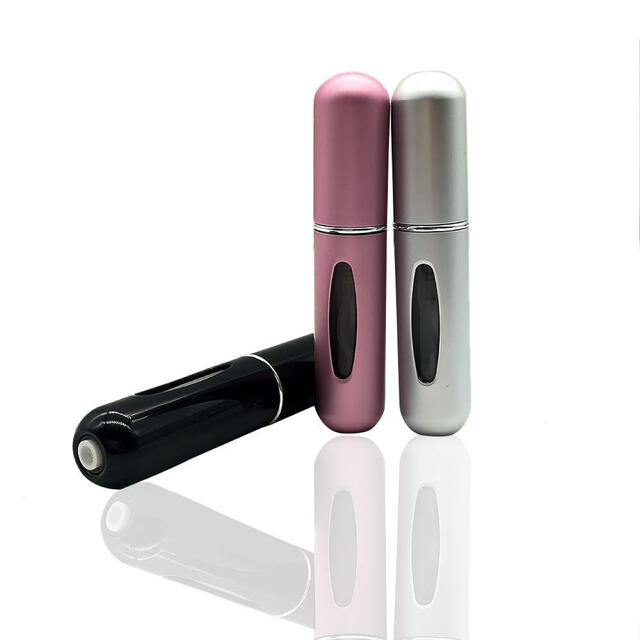 アトマイザー 3色セット 香水スプレー 詰替え 香水 ボトル 新品 コスメ/美容のメイク道具/ケアグッズ(ボトル・ケース・携帯小物)の商品写真