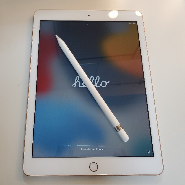 アップル iPad 第6世代 WiFi 128GB ゴールド