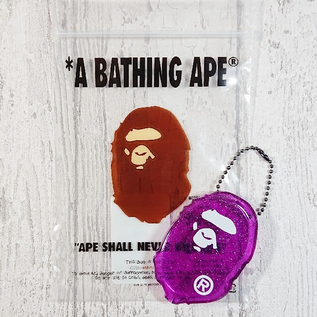 A BATHING APE(アベイシングエイプ)のA BATHING APE ラバー コインケース パープル メンズのファッション小物(コインケース/小銭入れ)の商品写真