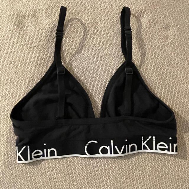 Calvin Klein(カルバンクライン)のCalvin Klein ブラM レディースの下着/アンダーウェア(ブラ)の商品写真
