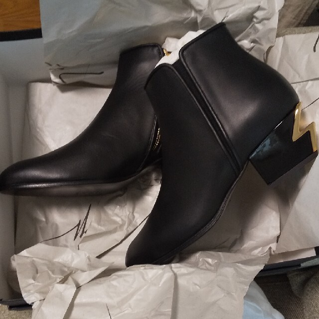 ジュゼッペ ブーツ 試着のみ 35 人気満点 stockshoes.co