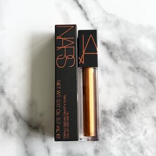 ナーズ(NARS)の【新品】オイルインフューズド　リップティント　1146(リップグロス)