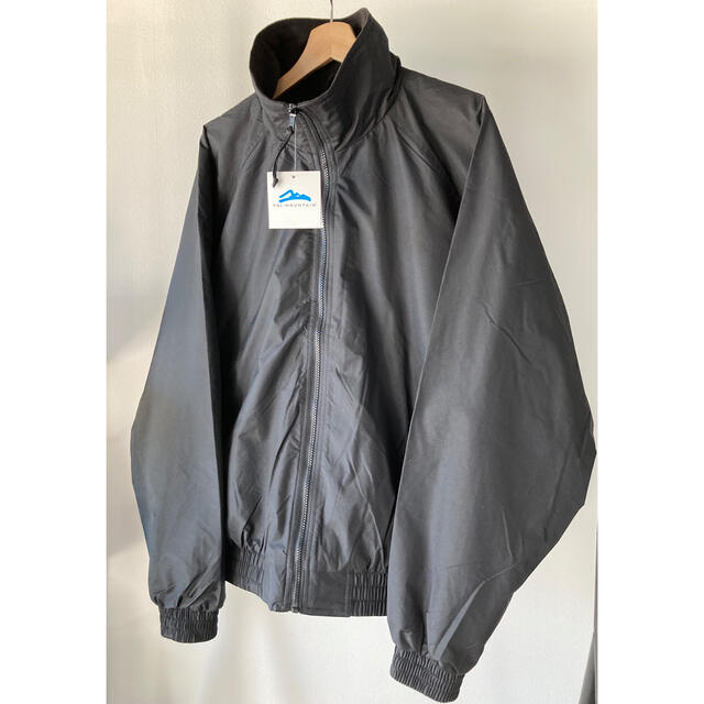 トライマウンテン   Volunteer Nylon jacket BLK