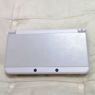 ニンテンドー3DS(ニンテンドー3DS)のnew3ds 本体 ホワイト(携帯用ゲーム機本体)