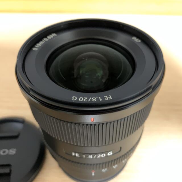 SONY(ソニー)のほぼ新品 SONY SEL20F18G FE 20mm F1.8G スマホ/家電/カメラのカメラ(レンズ(単焦点))の商品写真