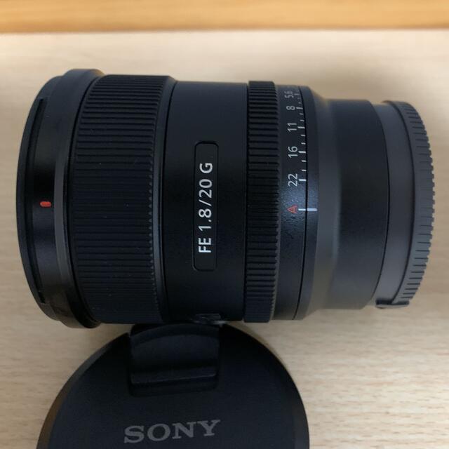 SONY(ソニー)のほぼ新品 SONY SEL20F18G FE 20mm F1.8G スマホ/家電/カメラのカメラ(レンズ(単焦点))の商品写真