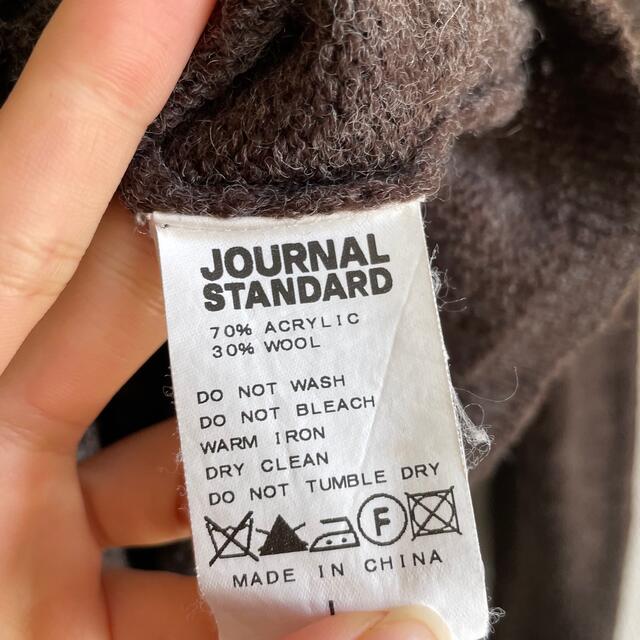 JOURNAL STANDARD(ジャーナルスタンダード)のJOURNAL STANDARD ブラウン　ウールニット　茶色ケーブルニット メンズのトップス(ニット/セーター)の商品写真
