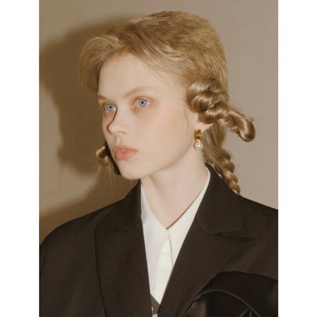 Simone Rocha パールフープピアス 最高 www.gold-and-wood.com