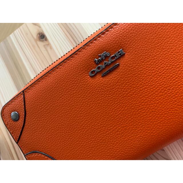 COACH(コーチ)のCOACH 長財布　F52645 オレンジ　新品　未使用 レディースのファッション小物(財布)の商品写真