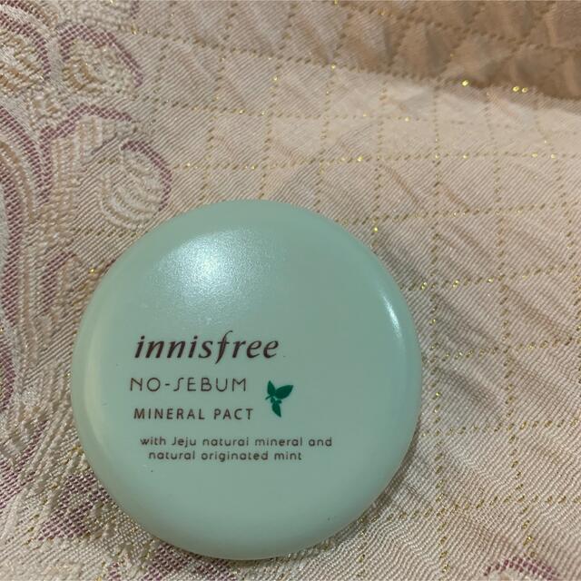 Innisfree(イニスフリー)の【innisfree】イニスフリー ノーセバム ミネラルパクト コスメ/美容のベースメイク/化粧品(フェイスパウダー)の商品写真