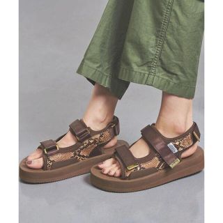 スイコック(suicoke)の新品未使用　SUICOKE サンダル23.0cm(サンダル)