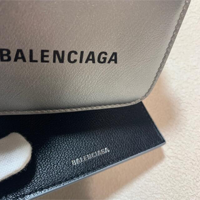 BALENCIAGA バレンシアガ　新品　シルバー折り財布