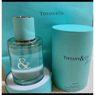 ティファニー(Tiffany & Co.)のティファニー&ラブフォーハーオードパルファム 50ml(香水(女性用))