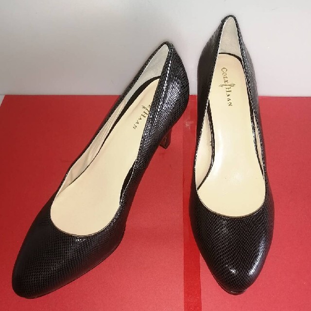 プチギフト 未 使 用 美 品!COLE HAAN パンプス 22200217