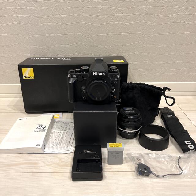 ほぼ新品　Nikon DF レンズキット スペシャルエディション　カメラNikon