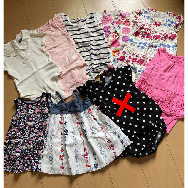 babyGAP(ベビーギャップ)のSALE！値下げ中！女の子　ロンパース    ワンピース  70 まとめ売り キッズ/ベビー/マタニティのベビー服(~85cm)(ロンパース)の商品写真