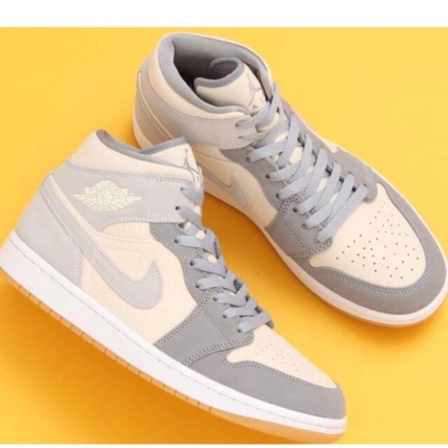 NIKE - Nike Air Jordan 1 Mid SE 