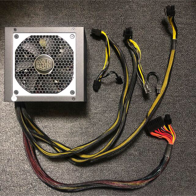 クーラーマスター V750  PC電源750W（GOLD認証） 3
