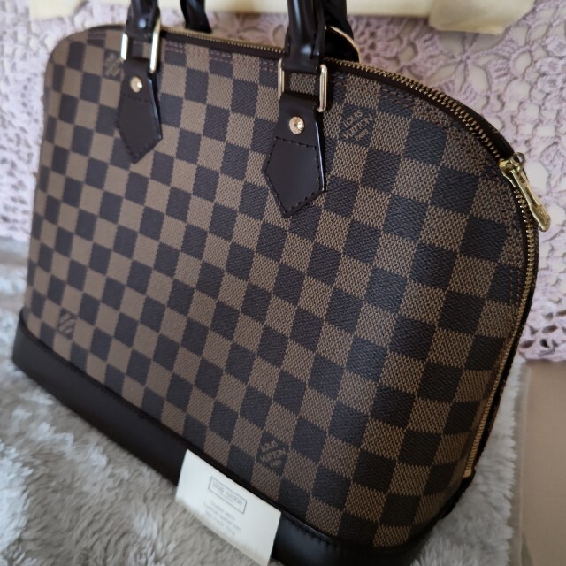 LOUIS VUITTON(ルイヴィトン)の❇️お値下げ❇️ルイヴィトン　アルマ　ダミエ レディースのバッグ(ハンドバッグ)の商品写真