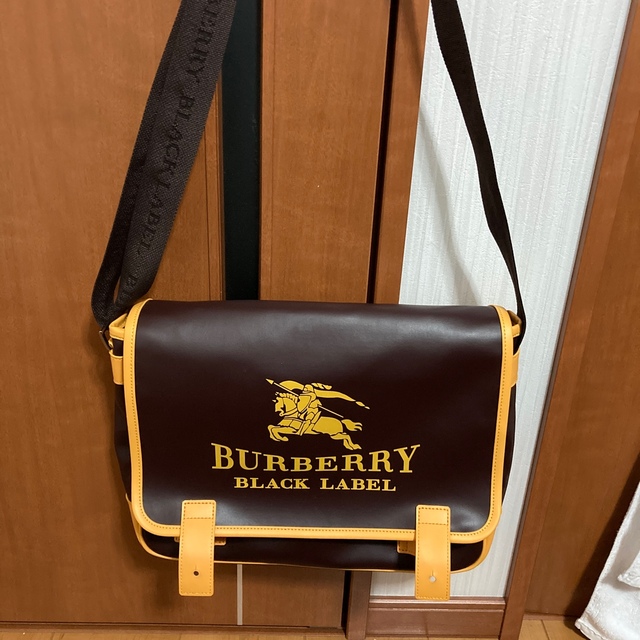 BURBERRY BLACK LABEL(バーバリーブラックレーベル)のBURBERRY BLACK LABELショルダーバッグ メンズのバッグ(ショルダーバッグ)の商品写真