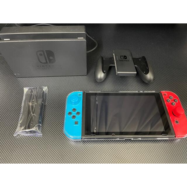 任天堂Switch (ネオンブルー)