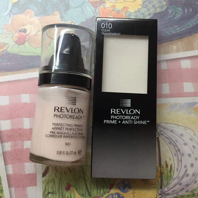 REVLON(レブロン)のるる。プロフ必読 様 専用！レブロン下地 コスメ/美容のベースメイク/化粧品(化粧下地)の商品写真