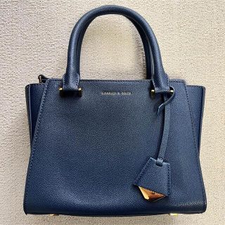 チャールズアンドキース(Charles and Keith)のチャールズアンドキース　ハンドバッグ ショルダーバッグ(ハンドバッグ)