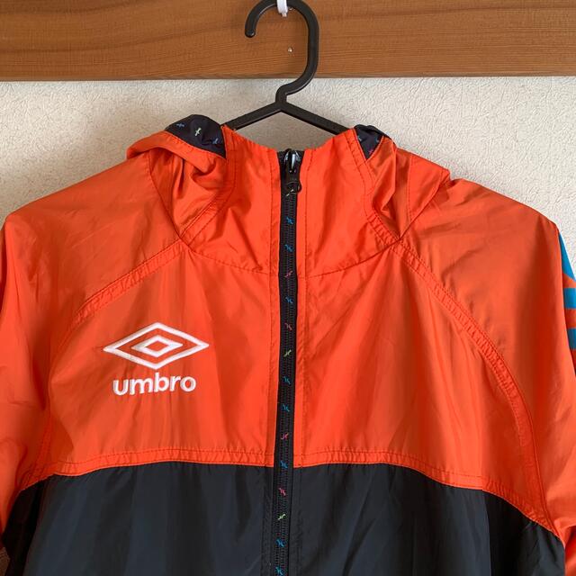 UMBRO(アンブロ)のアンブロ umbro ウィンドブレーカー ナイロン レディース レディースのジャケット/アウター(ナイロンジャケット)の商品写真