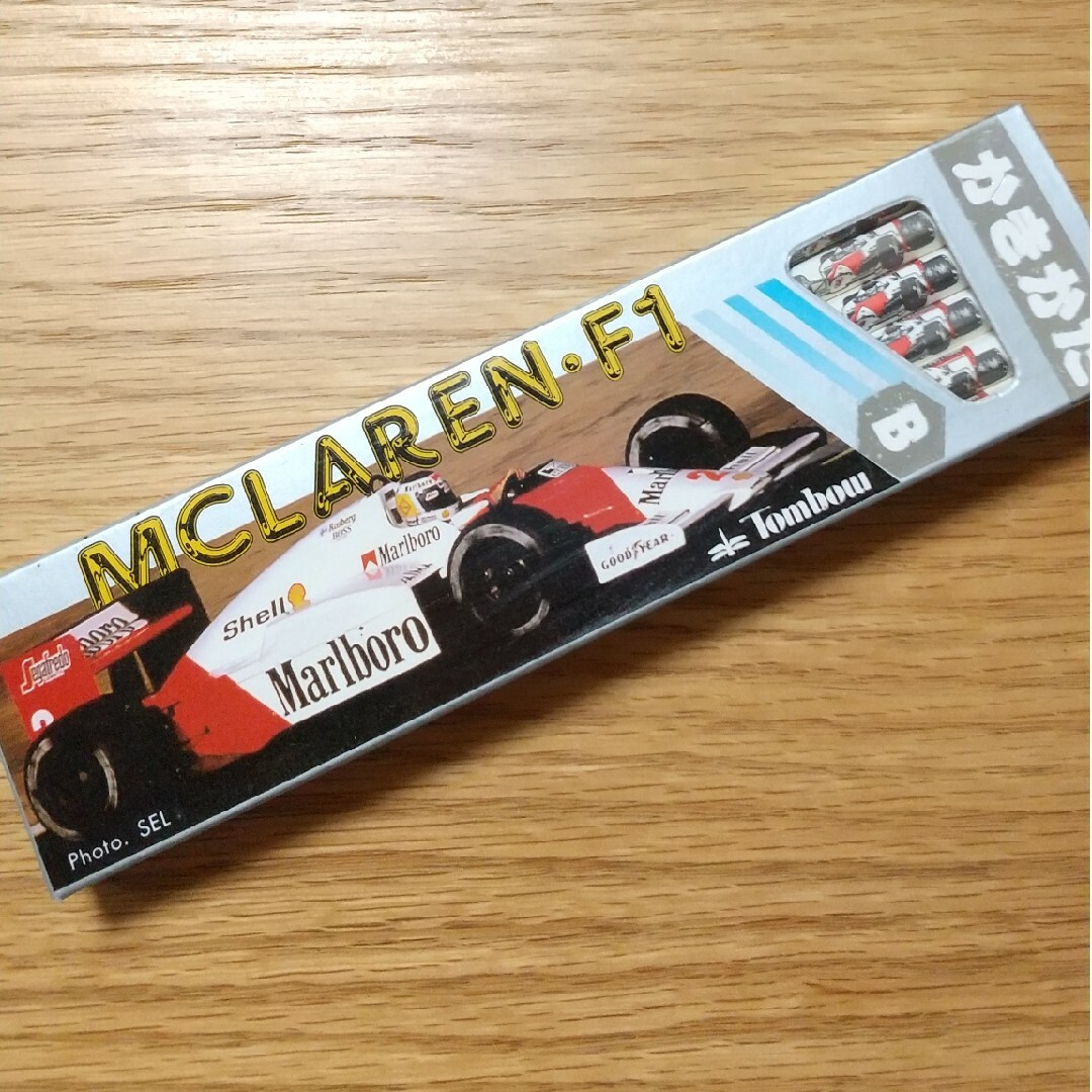 トンボ鉛筆(トンボエンピツ)の未使用★昭和レトロ★スポーツカー鉛筆②MCLAREN F1 (1ダース) インテリア/住まい/日用品の文房具(その他)の商品写真