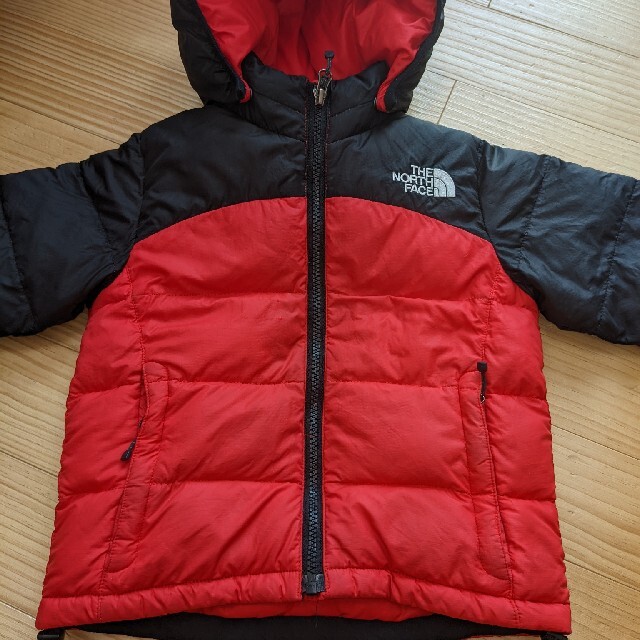 THE NORTH FACE(ザノースフェイス)の男女兼用　ノースフェイス　キッズ　100 ダウンジャケット キッズ/ベビー/マタニティのキッズ服男の子用(90cm~)(コート)の商品写真