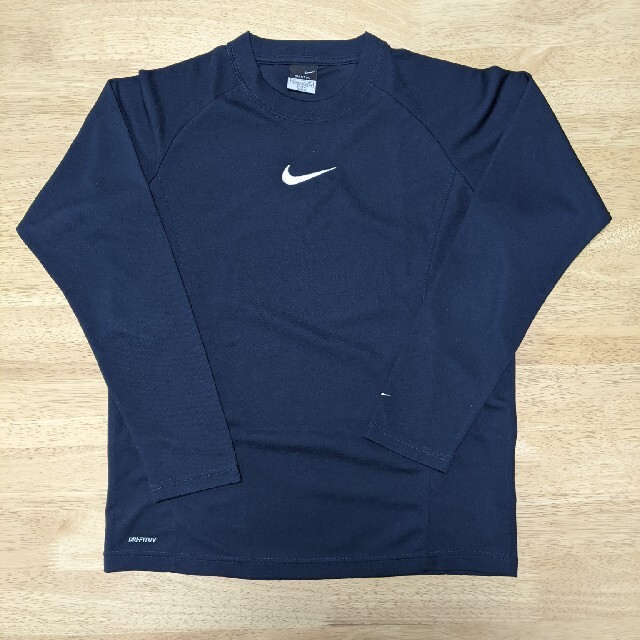 NIKE(ナイキ)のナイキ 長袖Tシャツ キッズ/ベビー/マタニティのキッズ服男の子用(90cm~)(Tシャツ/カットソー)の商品写真