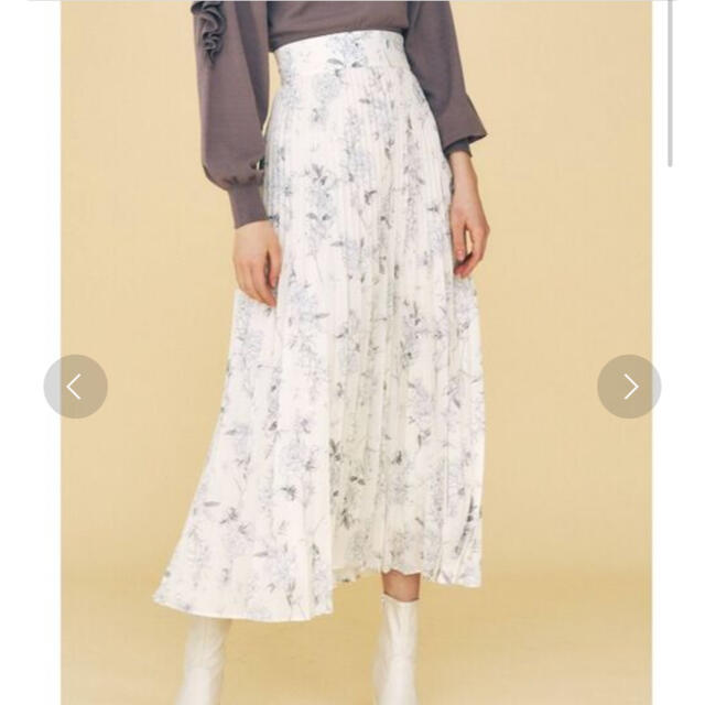 MERCURYDUO(マーキュリーデュオ)の週末限定お値下げプリーツロングスカート レディースのスカート(ロングスカート)の商品写真