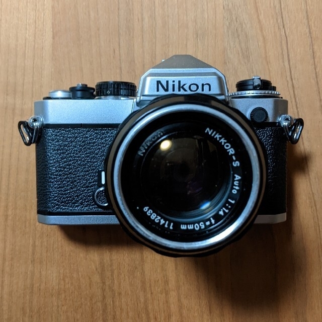 Nikon FE 修理店整備済み フィルムカメラ