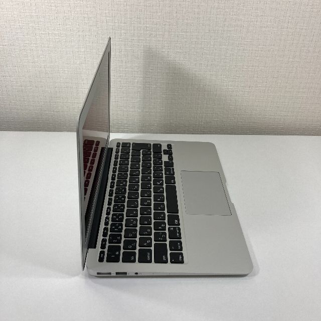 Apple MacBook Air Core i5 ノートパソコン （B65）