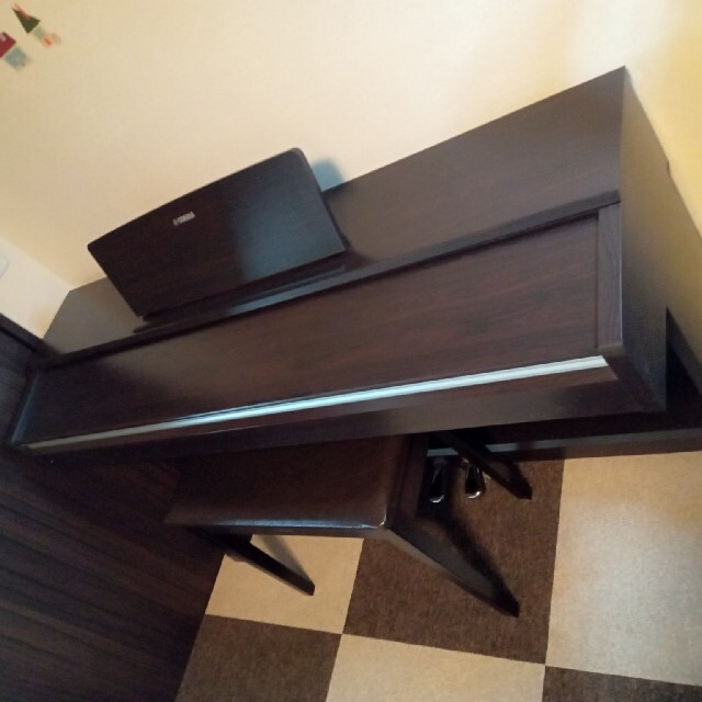 ヤマハ(ヤマハ)の《江戸っ子本舗様専用》 電子ピアノ ヤマハ アリウス YDP-142  引取り 楽器の鍵盤楽器(電子ピアノ)の商品写真