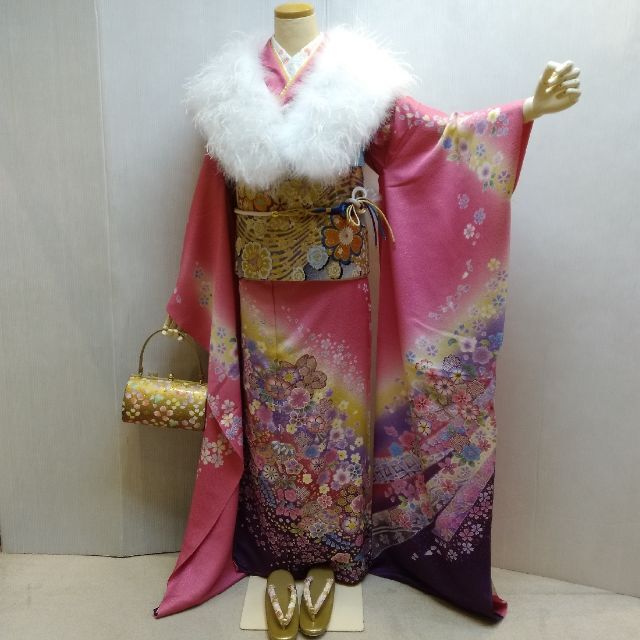 最新作の 振袖 お仕立て付き 正絹 京友禅 ピンク地花熨斗目文様 新品