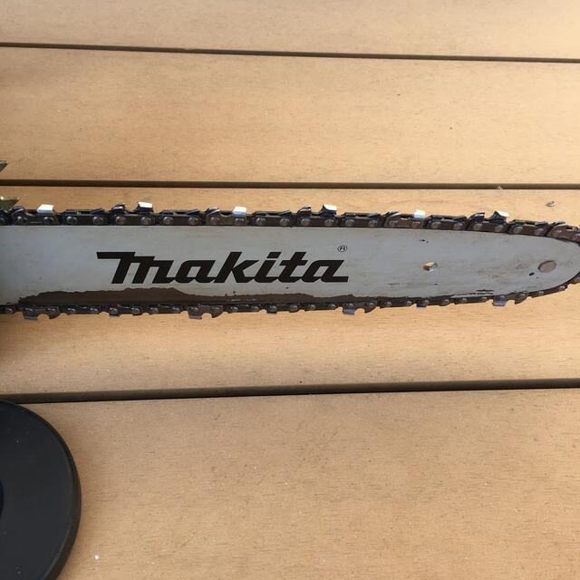 Makita(マキタ)のマキタ電動チェーンソー スポーツ/アウトドアの自転車(工具/メンテナンス)の商品写真