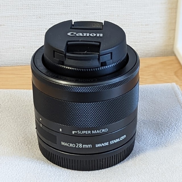 Canon ef-m28mm f3.5 マクロ is stm LEDライト付きスマホ/家電/カメラ