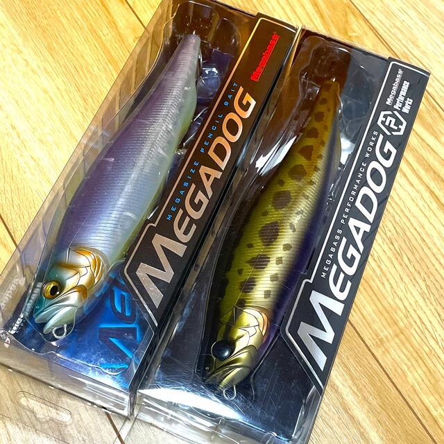 Megabass - メガドッグ 2個セットの通販 by tgw's shop｜メガバスなら ...