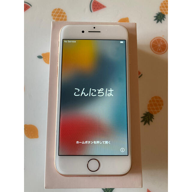 ドコモ iPhone8 64GB ゴールド SIMロック解除済 アイフォン8スマートフォン本体