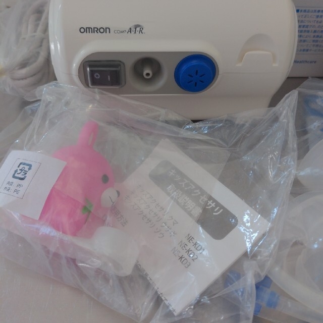 OMRON(オムロン)の(新品)オムロン吸入器　NE-C28 その他のその他(その他)の商品写真