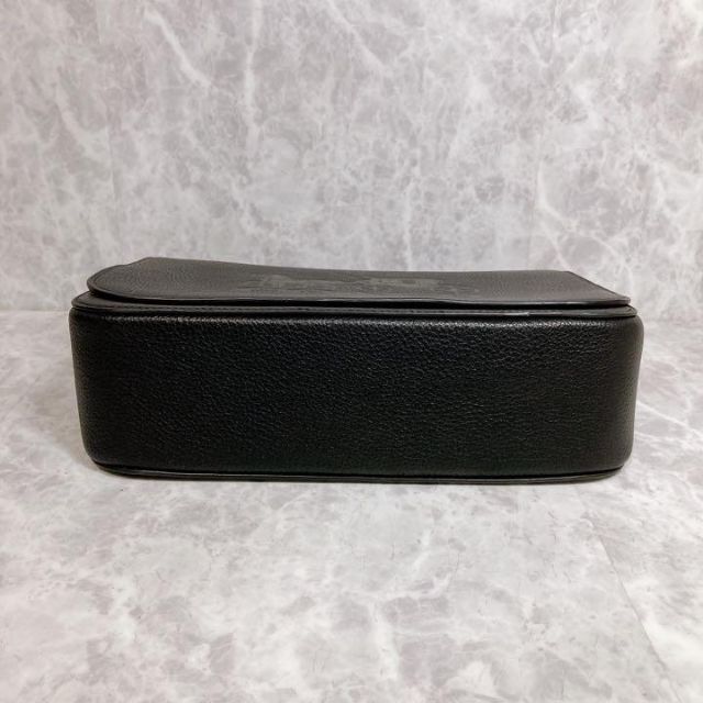 未使用 極美品 COACH コーチ 馬車柄 レザー ショルダーバッグ 黒 未使用 極美品 COACH コーチ 馬車柄 レザー ショルダーバッグ 黒