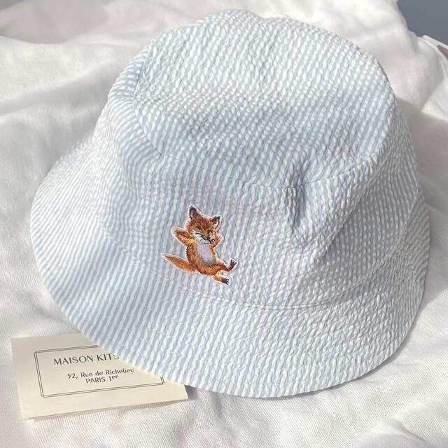 MAISON KITSUNE'(メゾンキツネ)のMAISON KITSUNE CHILLAX FOX バケットハット レディースの帽子(ハット)の商品写真