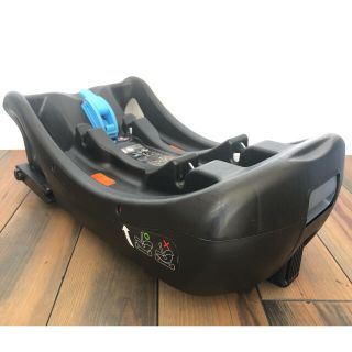 ジョイー(Joie (ベビー用品))のjoie i-base ジョイー アイベース isofix(その他)