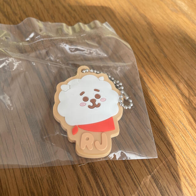 BT21 一番くじ　コンテナ　チャーム　セット　RJ エンタメ/ホビーのタレントグッズ(アイドルグッズ)の商品写真